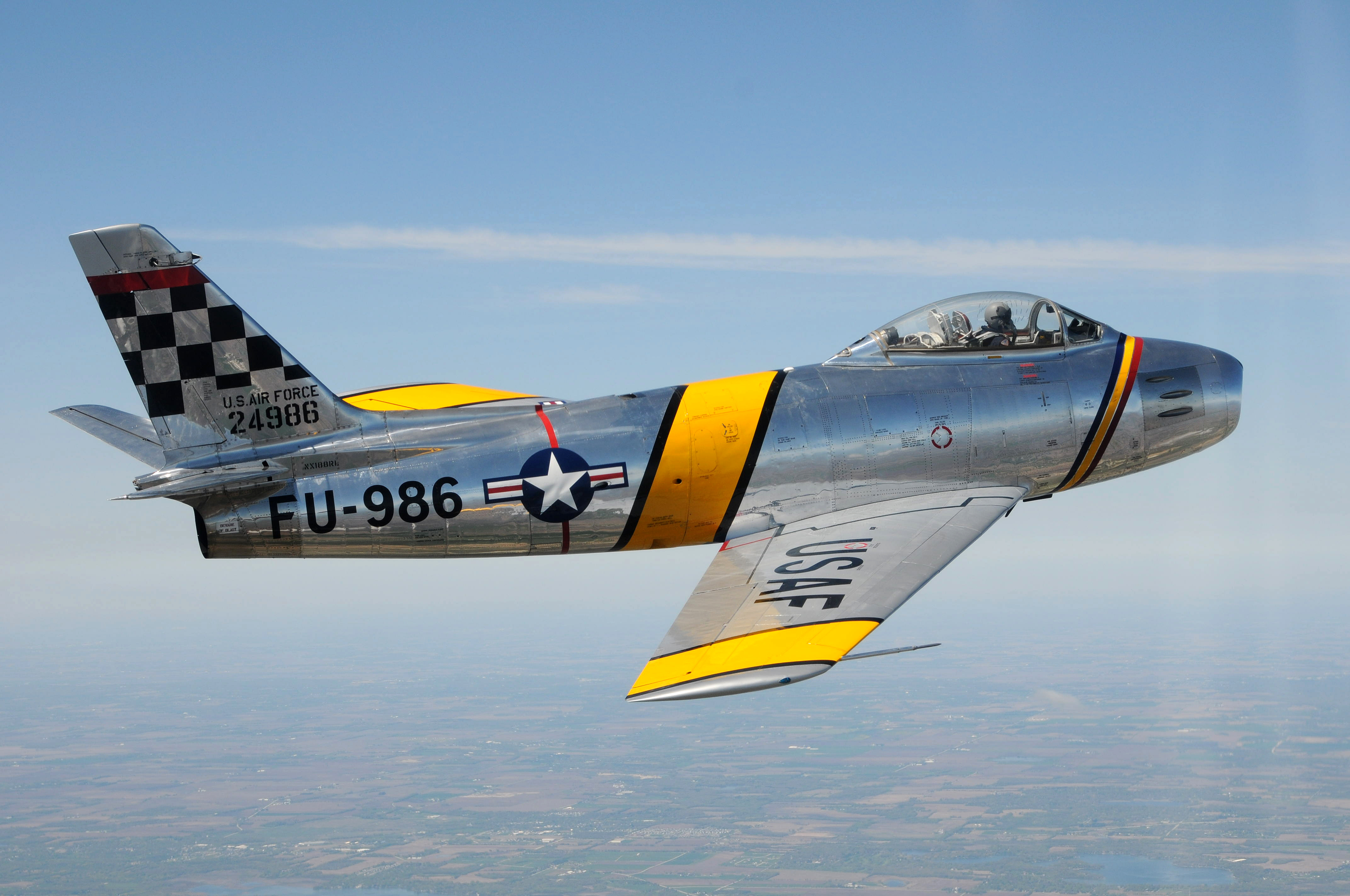 Photo of F-86 Sabre by Luigino Caliaro.